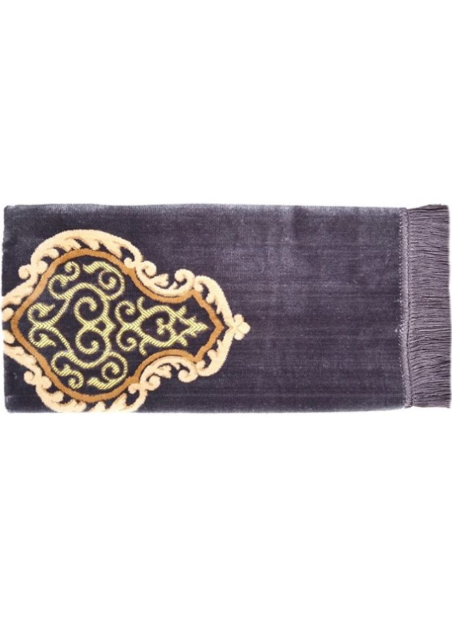 متجر سلام - سجادة صلاة بتصميم خطوط الكعبة رمادي/ أصفر/ أبيض 70x115سم - Image 1