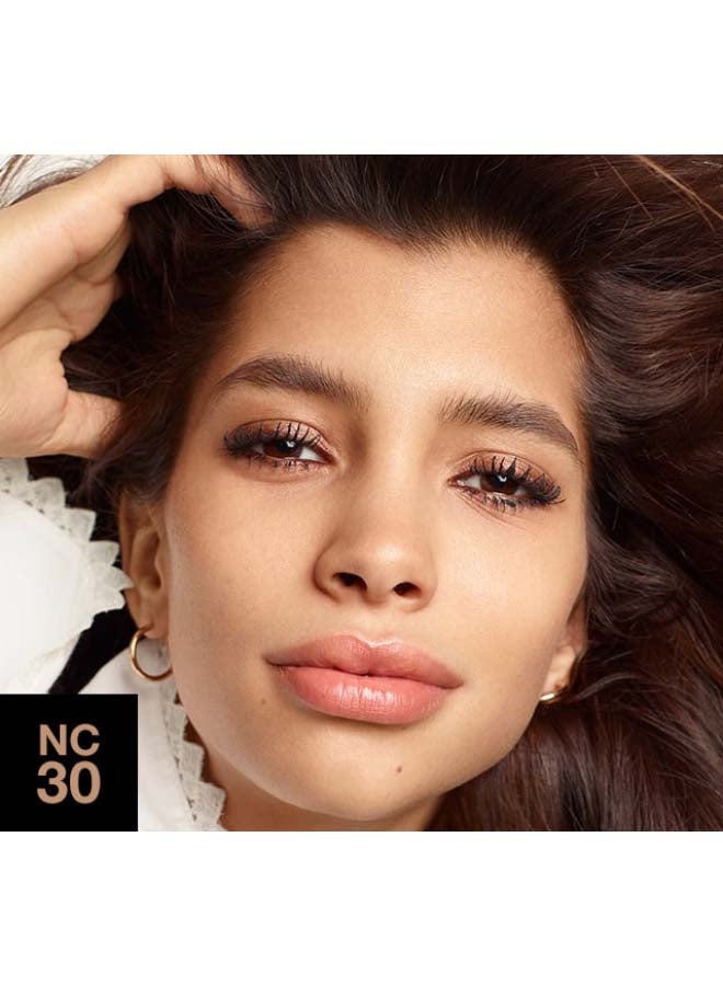 MAC Studio Fix Liquid Foundation NC30  - Image 4