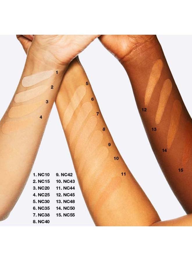 ماك خافي عيوب البشرة ستوديو فيكس لبشرة ناعمة يدوم 24 ساعة NC55 - Image 4