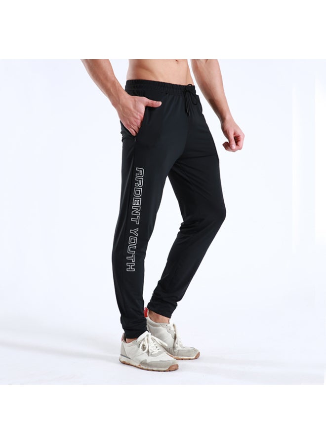 بنطال رياضي خفيف جيد التهوية برباط أسود - Image 4