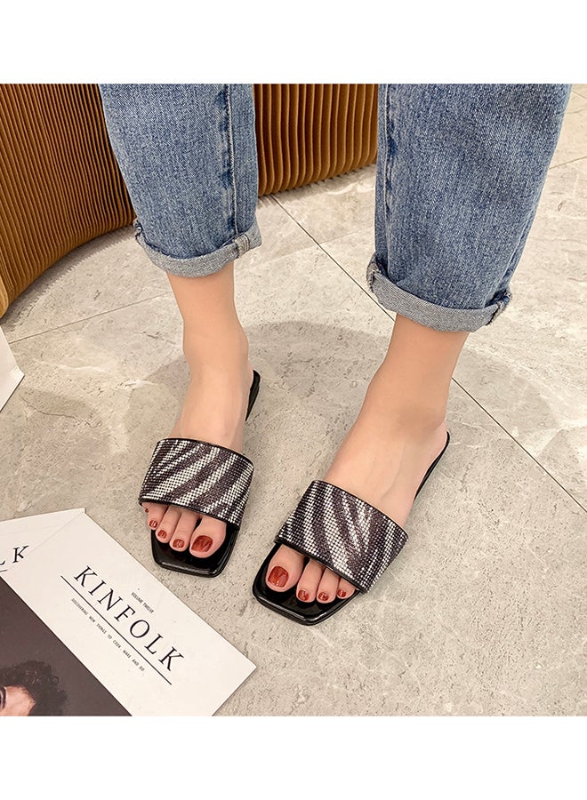 Simple Design Comfortable Flats Black  - Image 2