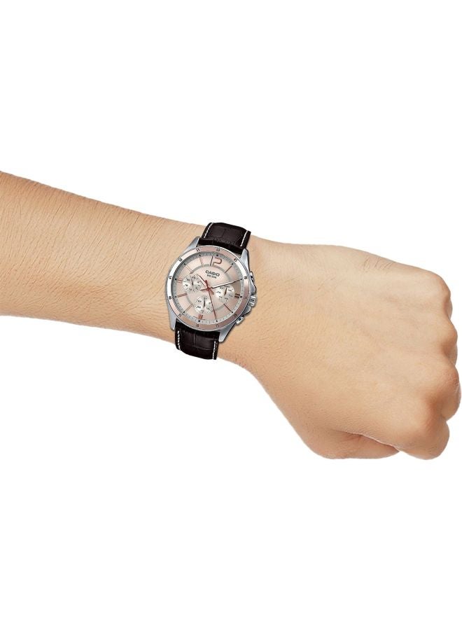 CASIO Men's Leather Analog Watch MTP-1374L-9AV - 47 mm - Brown - Image 4