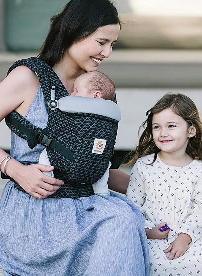 ergobaby - Adapt Baby Carrier Geo Black - Image 1
