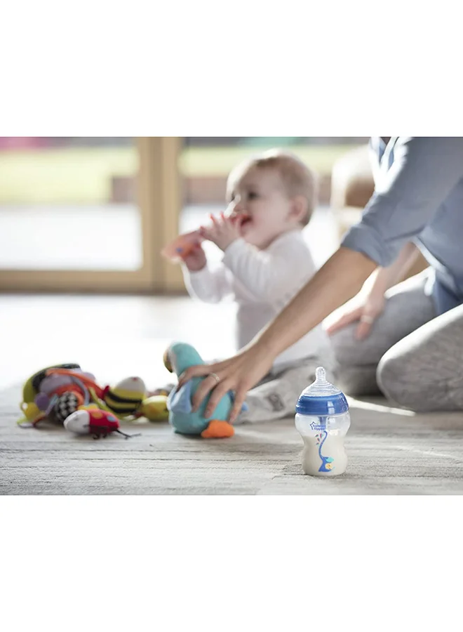 tommee tippee Anti-Colic Plastic Baby Feeding Bottle With Ultra Soft Nipple,3+ M, 340ml - Clear/Blue