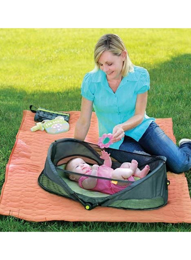 Munchkin - Brica Fold 'n Go Travel Bassinet - Image 1
