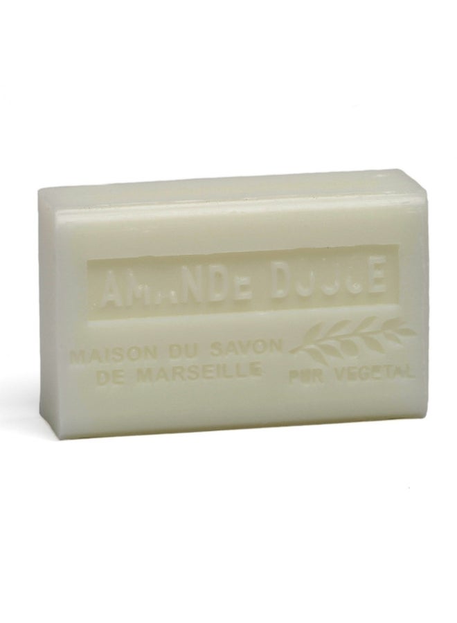 La Maison du Savon de Marseille Sweet Almond Soap White 125grams 