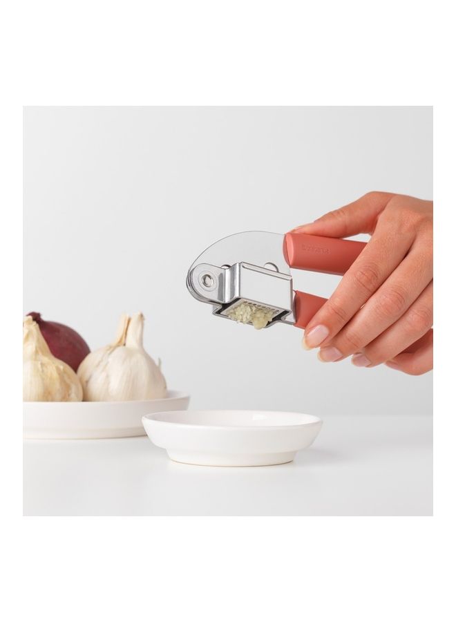 brabantia Garlic Press Terracotta Terracotta Terracotta Pink 2.9x5.8x18cm - Image 3