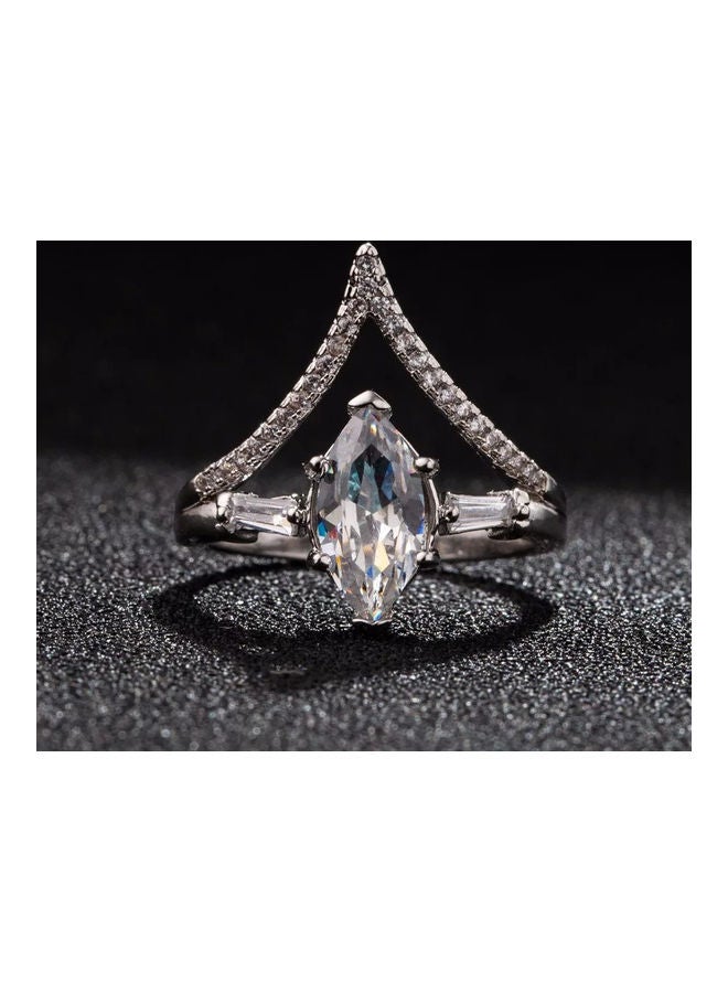 Miracle Empire Triangle Zircon Ring - Image 3