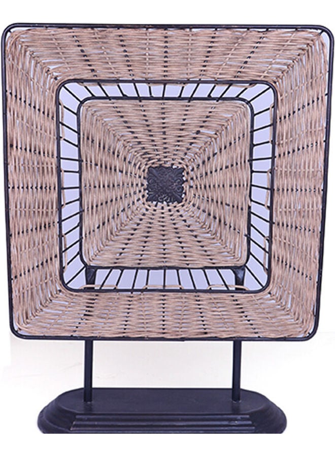 زهر تمثال منحوت على شكل طاولة مربعة من القش بيج/ أبيض/ أسود - Image 1