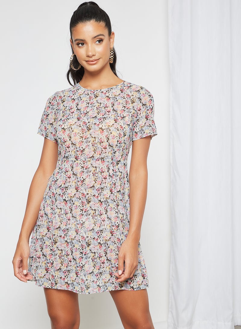 Aila - Casual Polyester Short Sleeve Mini Length Dress With Round Neck Floral Printed Pattern Multicolour - Image 1