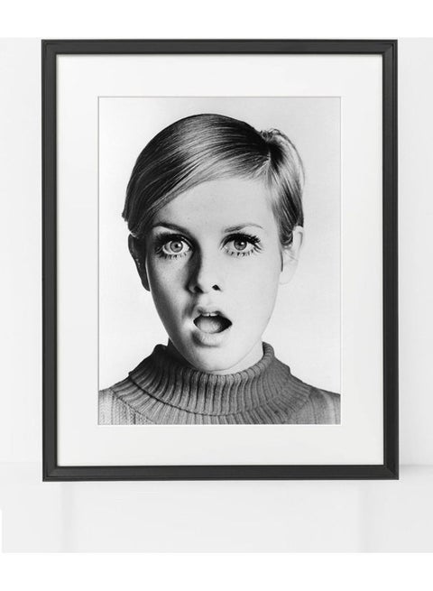 Twiggy Shock Poster with Frame Black/White 50 x 40cm