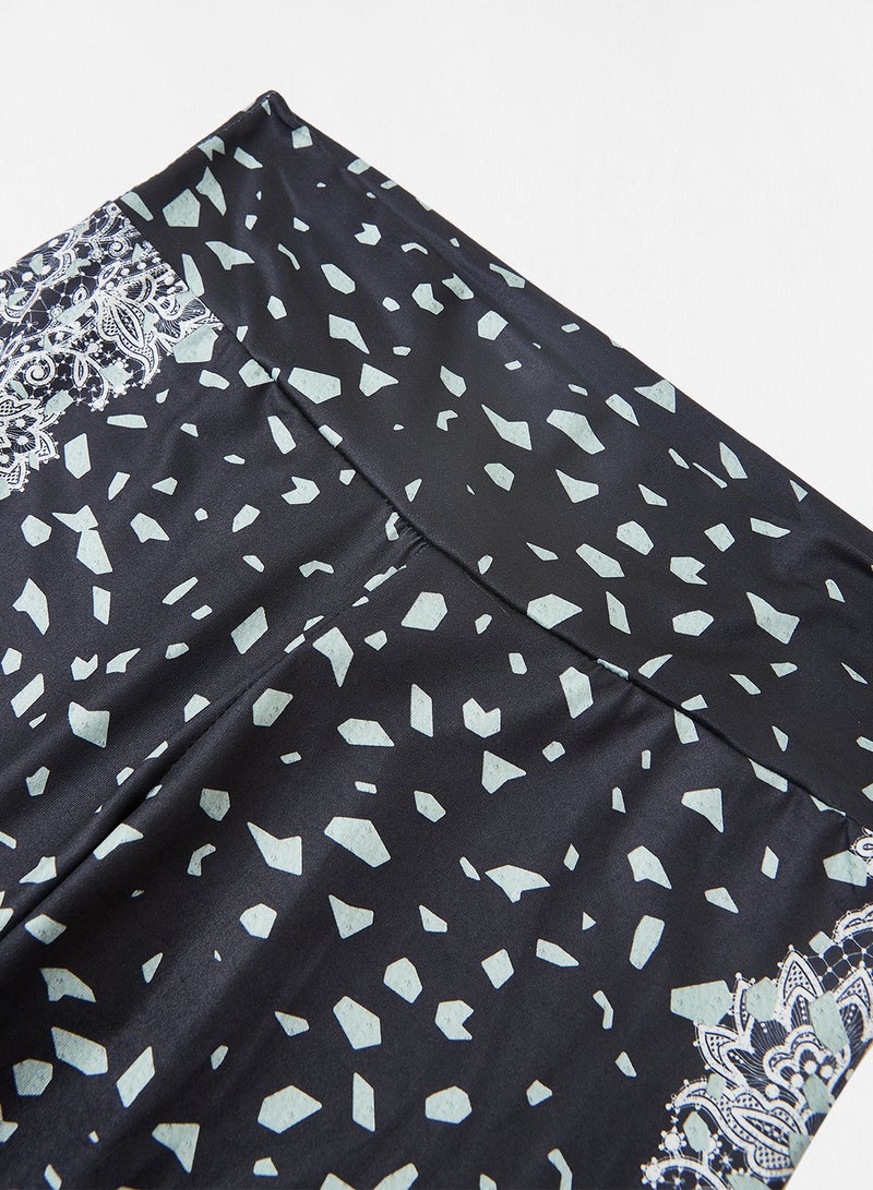 Athletiq - Women's Mid Rise Sports Training Workout Stretch Leggings with Elastic Waist And All Over Print Black/White/Dot - Image 1