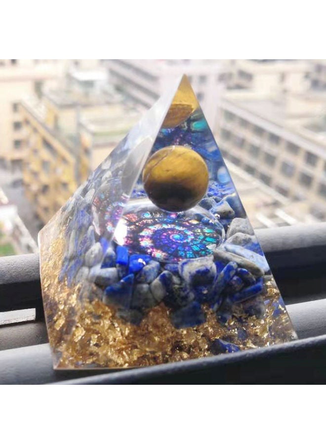تمثال هرمي مصغّر أنيق مصنوع يدوياً من الكريستال الصناعي متعدد الألوان - Image 3