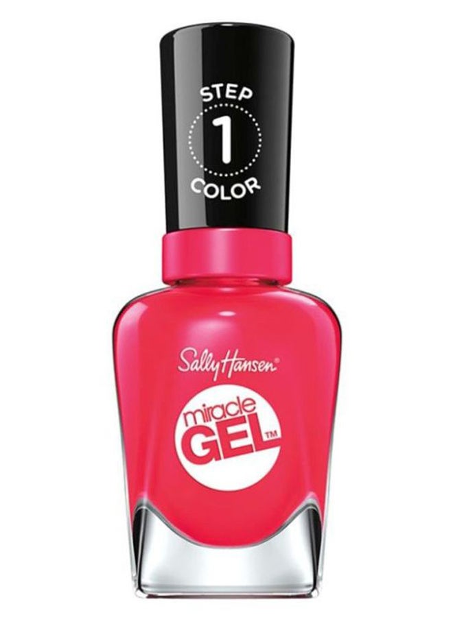 Sally Hansen Miracle Gel A Deep Fuchsia-Pink Nail Polish Pink Tank  - Image 1