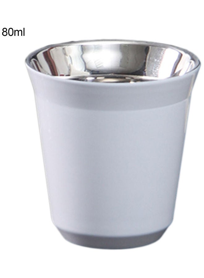 كوب الإسبرسو أبيض