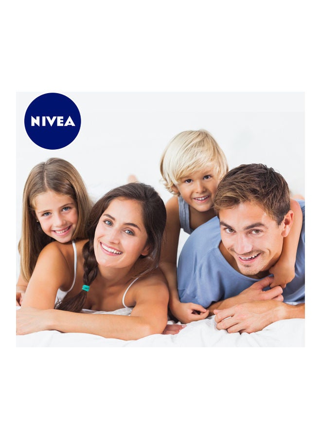 Nivea Universal All Purpose Moisturizing Cream Blue 250ml - Image 2