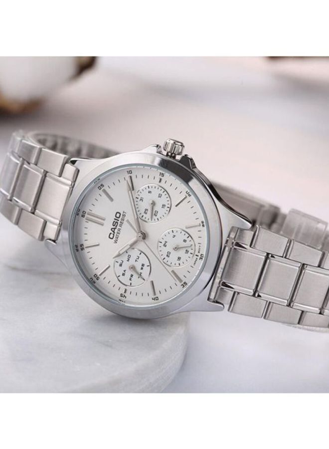 CASIO Men's Water Resistant Analog Watch LTP-V300D-7AUDF - 38 mm - Silver - Image 5