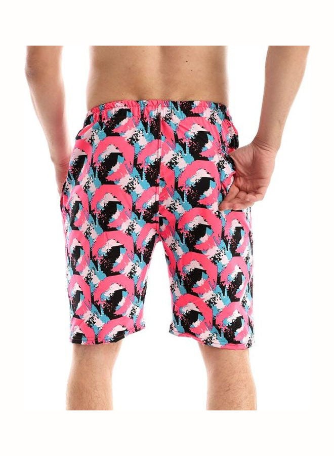 سيزار شورت سباحة مصنوع من نسيج البوليستر بنسبة 100% مقاوم للماء ومزين بطبعات . وردي - Image 3