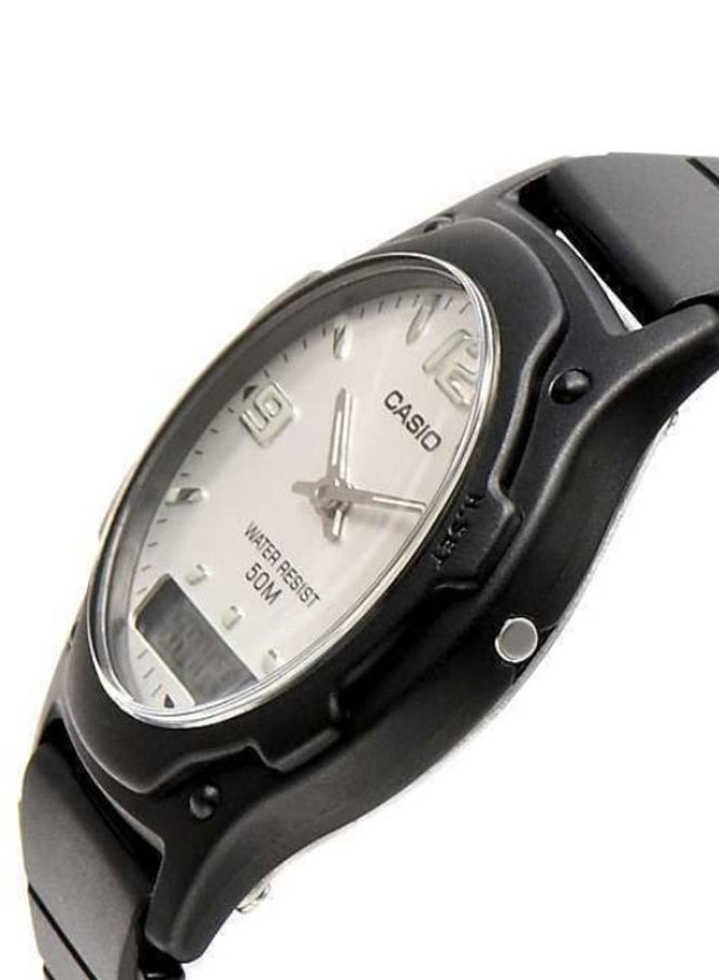 كاسيو ساعة يد رقمية وبعقارب مقاومة للماء طراز AW-49HE-7AVUDF - 35 مم - أسود للرجال - Image 3