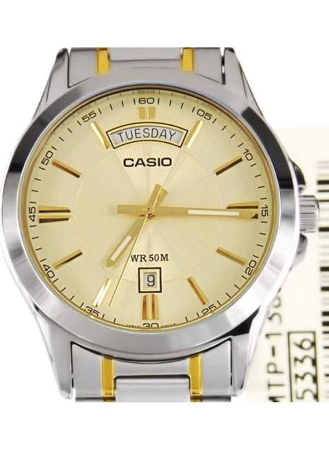 كاسيو ساعة يد بعقارب مقاومة للماء طراز MTP-1381G-9A - قياس 47 مم - فضي/ذهبي للرجال - Image 5