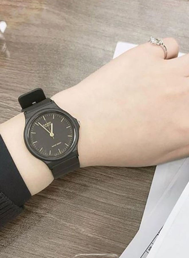 CASIO Men's Resin Band Analog Wrist Watch MQ24-1E - 35 mm - Black - Image 5