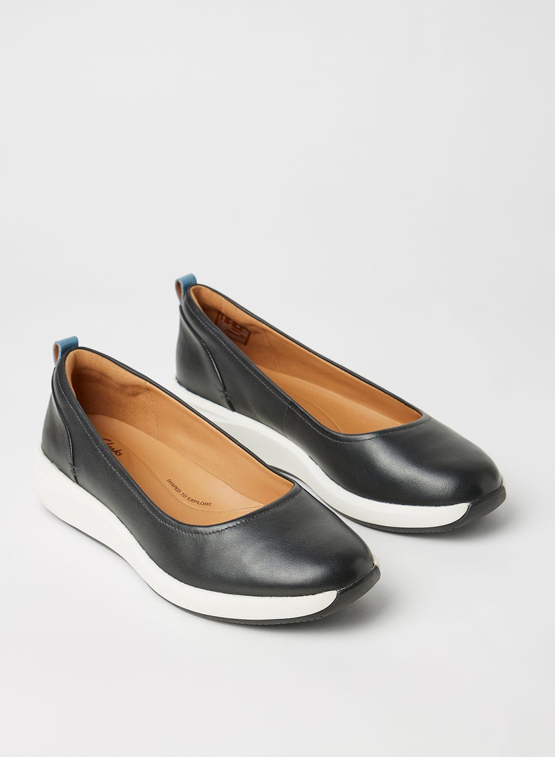 clarks - Un Rio Vibe Leather Ballerinas Black - Image 1