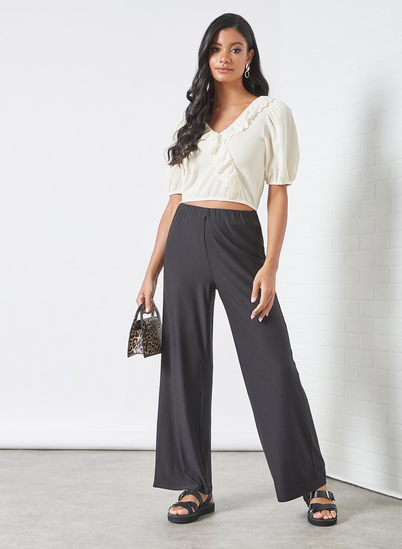PIECES - Ruffle Detail Crop Top Cream - Image 1