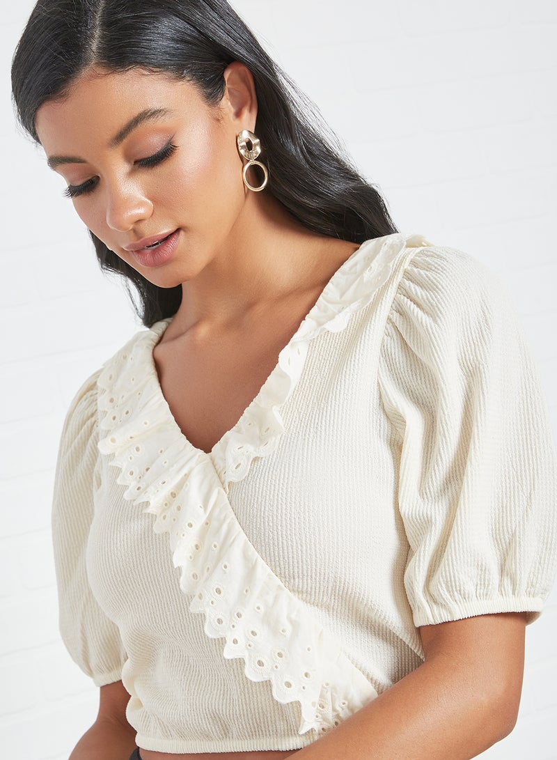 PIECES - Ruffle Detail Crop Top Cream - Image 1