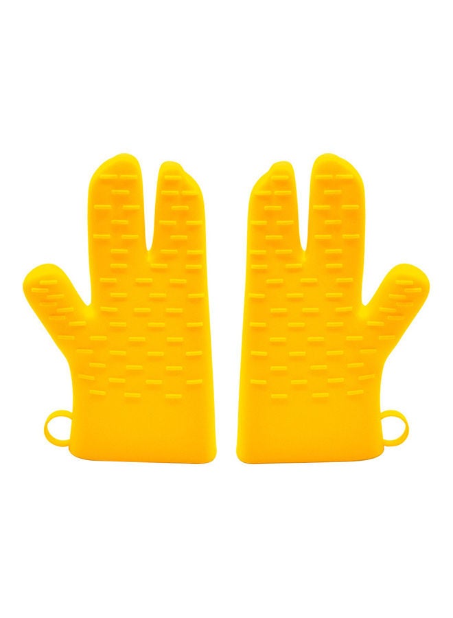 Pair Of Microwave Oven Heat Resistant Gloves Yellow
