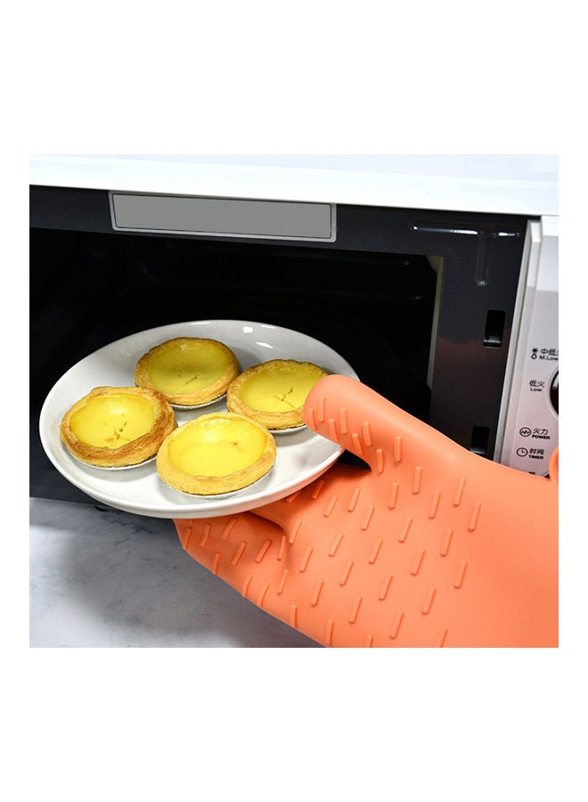 Pair Of Microwave Oven Heat Resistant Gloves Orange - Image 3