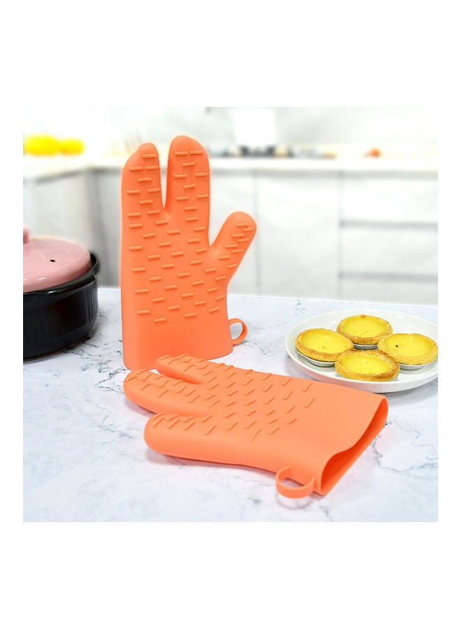 Pair Of Microwave Oven Heat Resistant Gloves Orange - Image 2