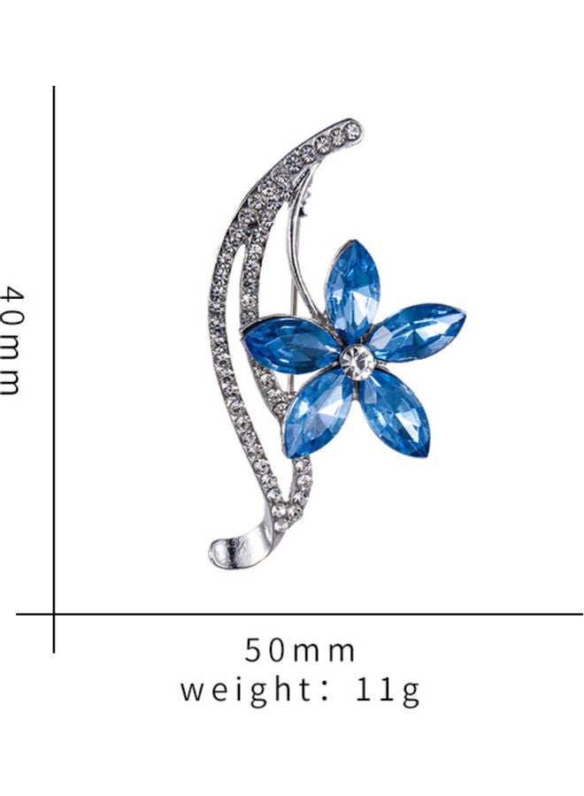 J.J Hand made Rhinestone Flower Shaped Exquisite Brooch - Image 5