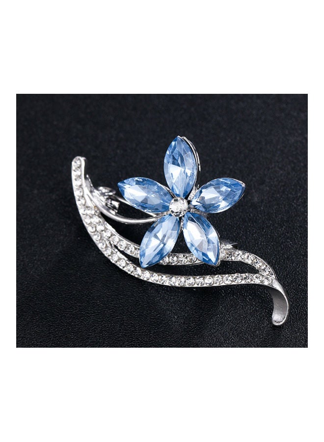 J.J Hand made Rhinestone Flower Shaped Exquisite Brooch - Image 4