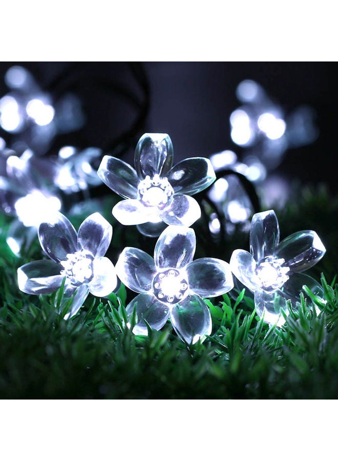 30-Bulb Waterproof Solar String Lights Warm White 6.5meter - Image 4