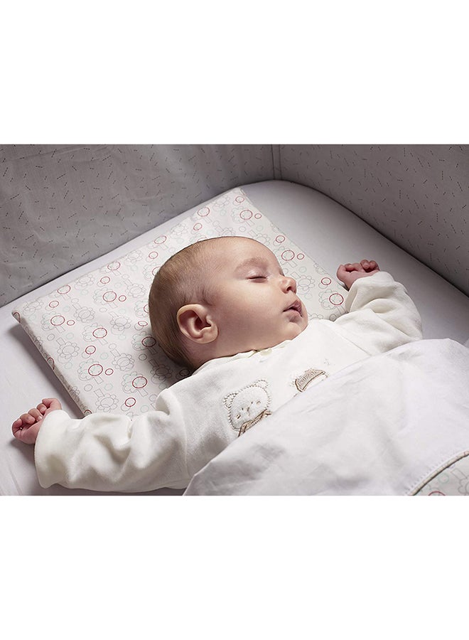 Chicco Air Feeling Pillow for Cradle, 0+ Months, White  - Image 3