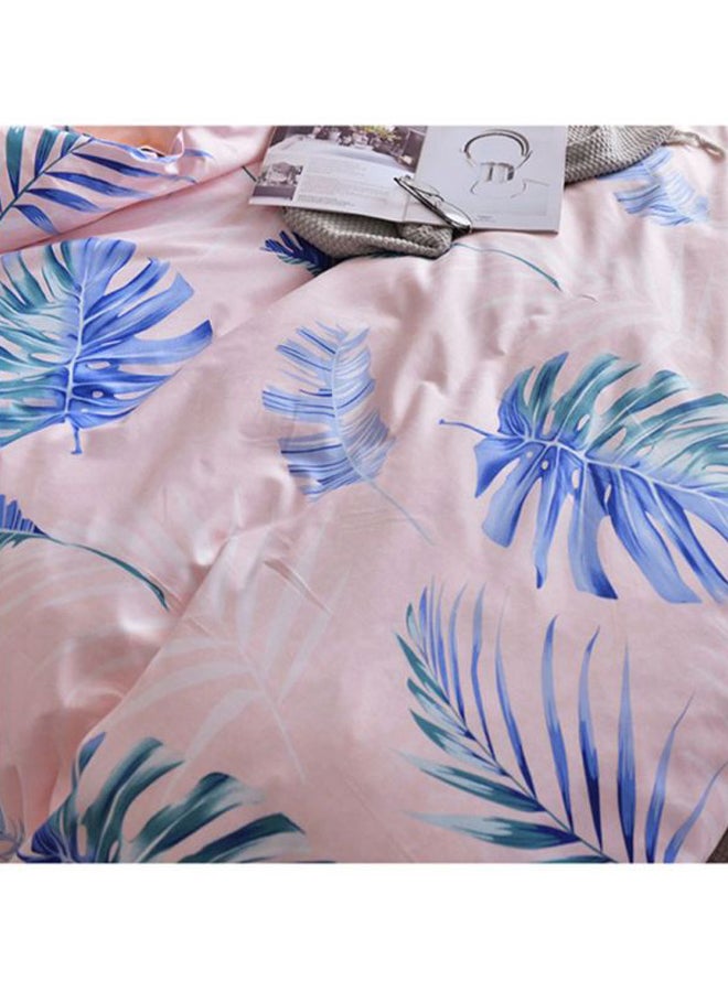 بيوينتي طقم أغطية سرير بطبعة ورقة شجر مكون من 4- قطع بوليستر أزرق وردي Quilt Cover 150x200 Cm, Bed Sheet 180x220 Cm, Pillow Cover 48x74سم  - Image 2