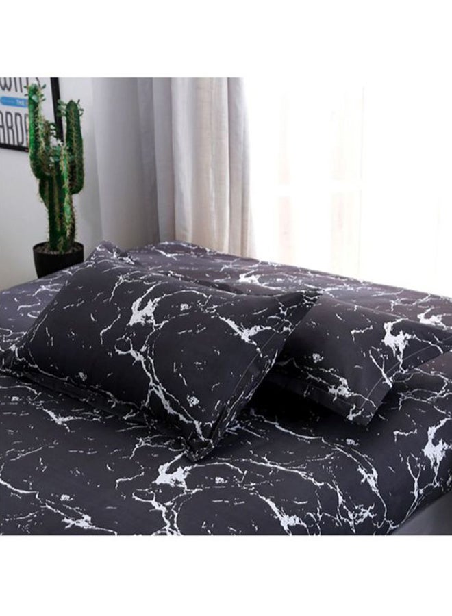 بيوينتي طقم سرير بطبعة رخامية مكون من 4 قطع بوليستر أسود/ أبيض Quilt Cover 180x220 Cm, Bed Sheet 230x230 Cm, Pillow Cover 48x74سم  - Image 2