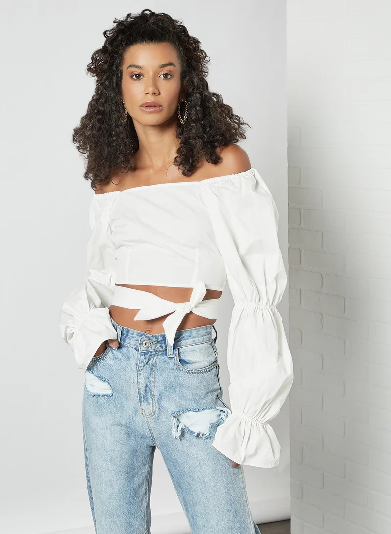 NA-KD Off-Shoulder Crop Top