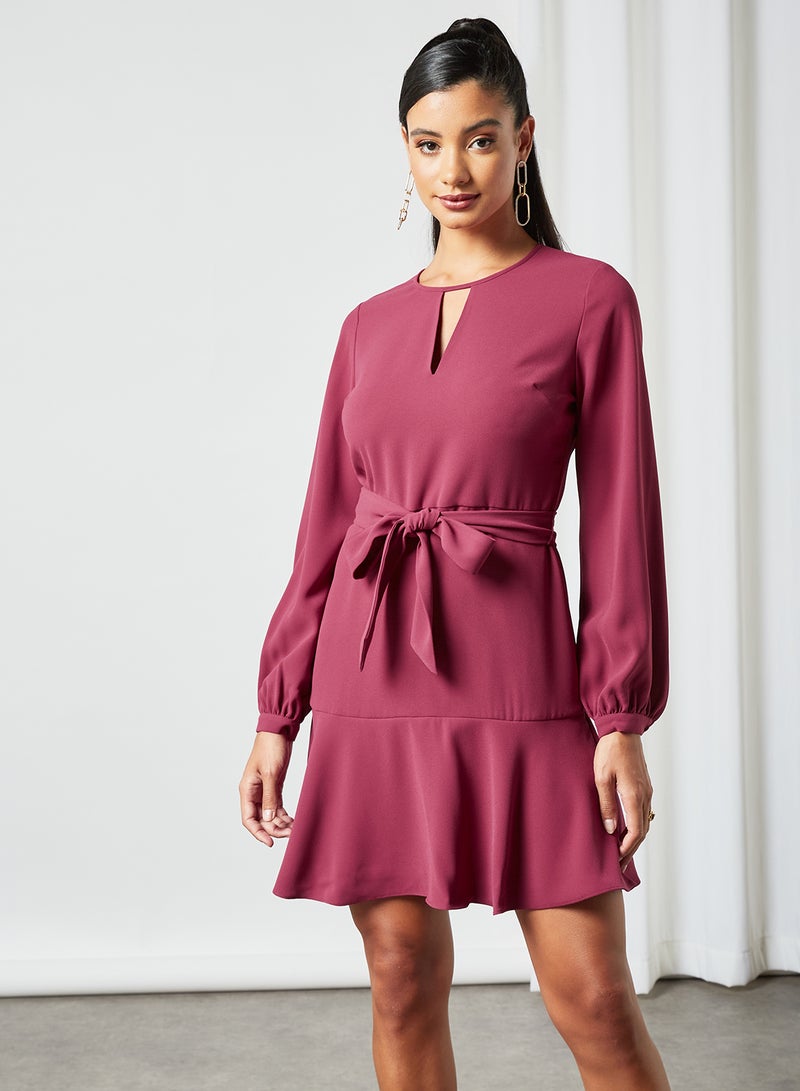 forever new - Tegan Tie-Up Waist Dress Burgundy - Image 1