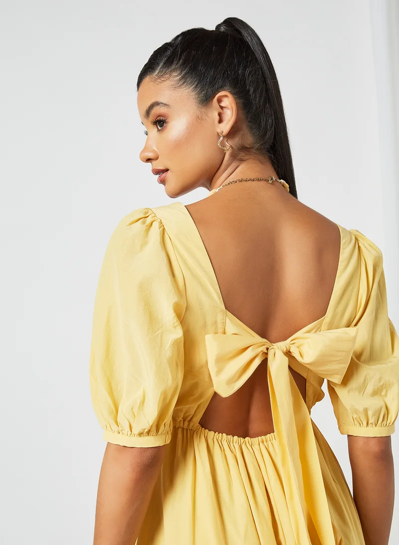 forever new Belle Puff Sleeve Dress