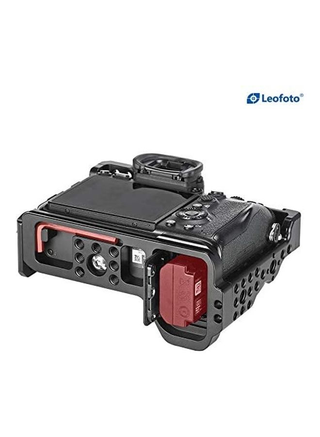 Leofoto Camera Cage Dedicated For Sony Alpha A7R4 Black  - Image 2