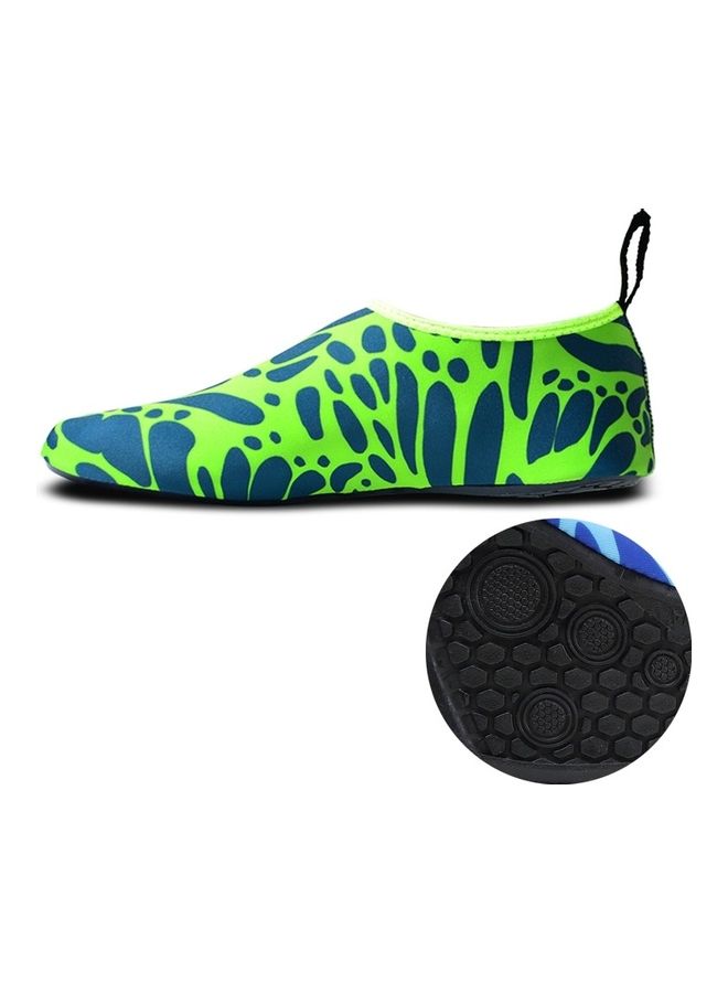Generic Pair Of Non-Slip Diving Shoes  - Image 1