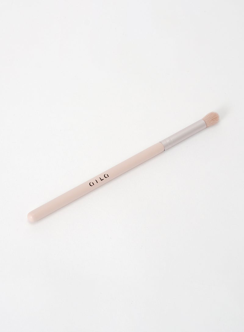 Aila - Makeup Brush Pink - Image 1
