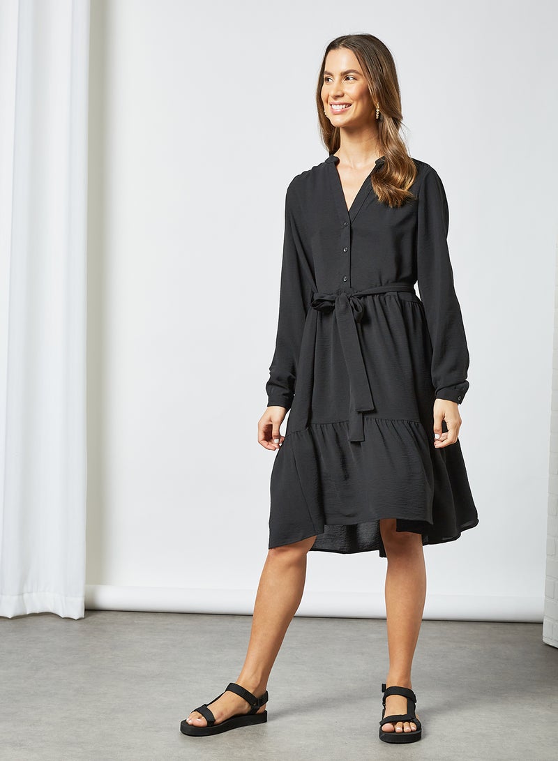 V-Neck Belted Dress Black - v1625649864/N43746009V_1