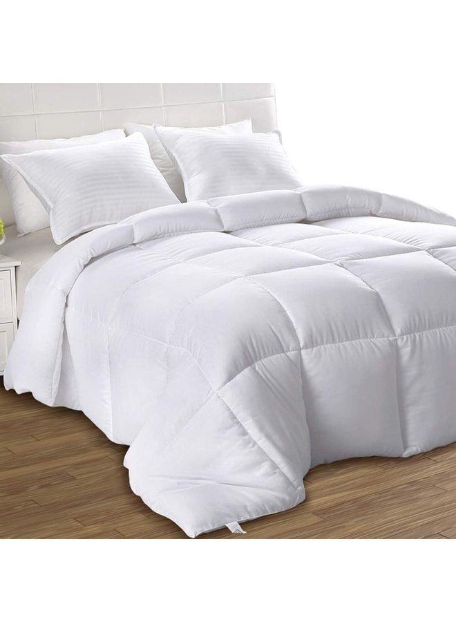 Blueberry Down Alternative Comforter Cotton White 150 x 200cm  - Image 2