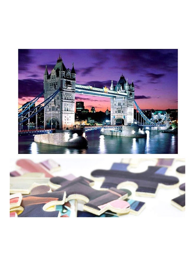 مجموعة أحجية قطع تركيب الصور الورقية بتصميم جسر وبرج مكونة من 1000 قطعة - Image 3