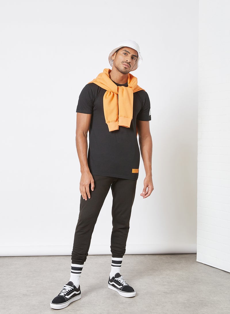 304 Mini Barcode Print T-Shirt Black  - Image 3