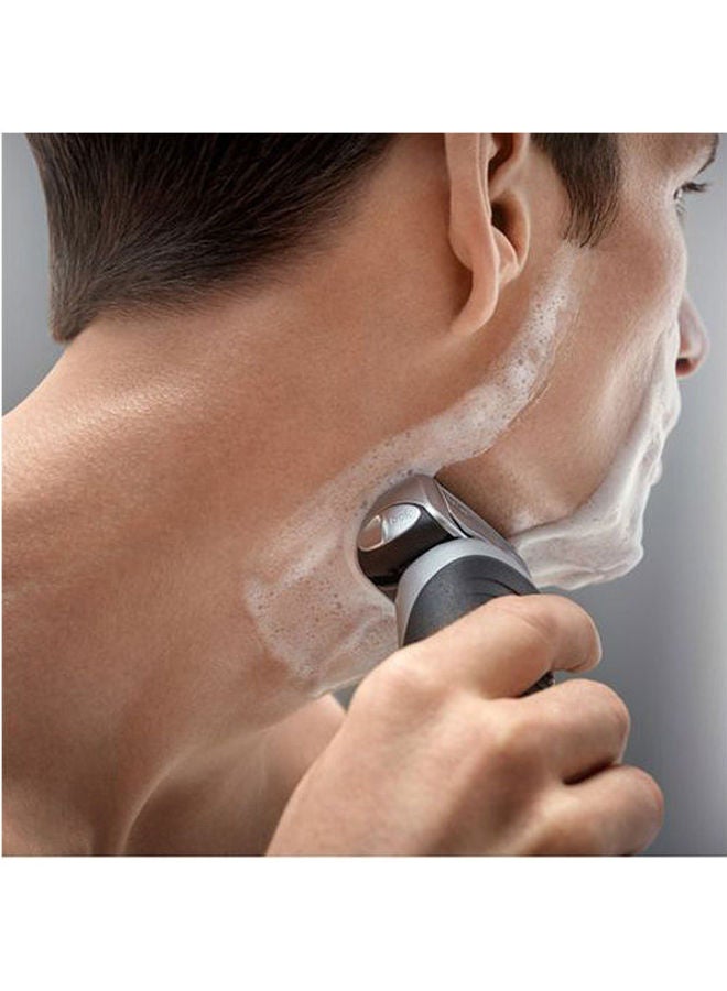 BRAUN 7899Cc Series 7 Electric Shaver With Clean & Charge System Silver  - Image 3