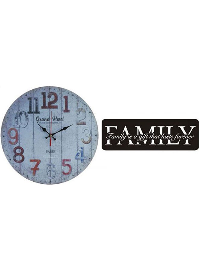 سولو لوحة فنية من الخشب بتصميم ساعة حائط دائرية بعقارب بتصميم عائلة طراز B6867 متعدد الألوان 40سم