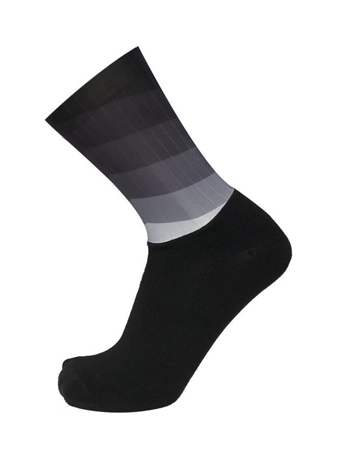 Generic - Breathable Gradient Short Socks - Image 1